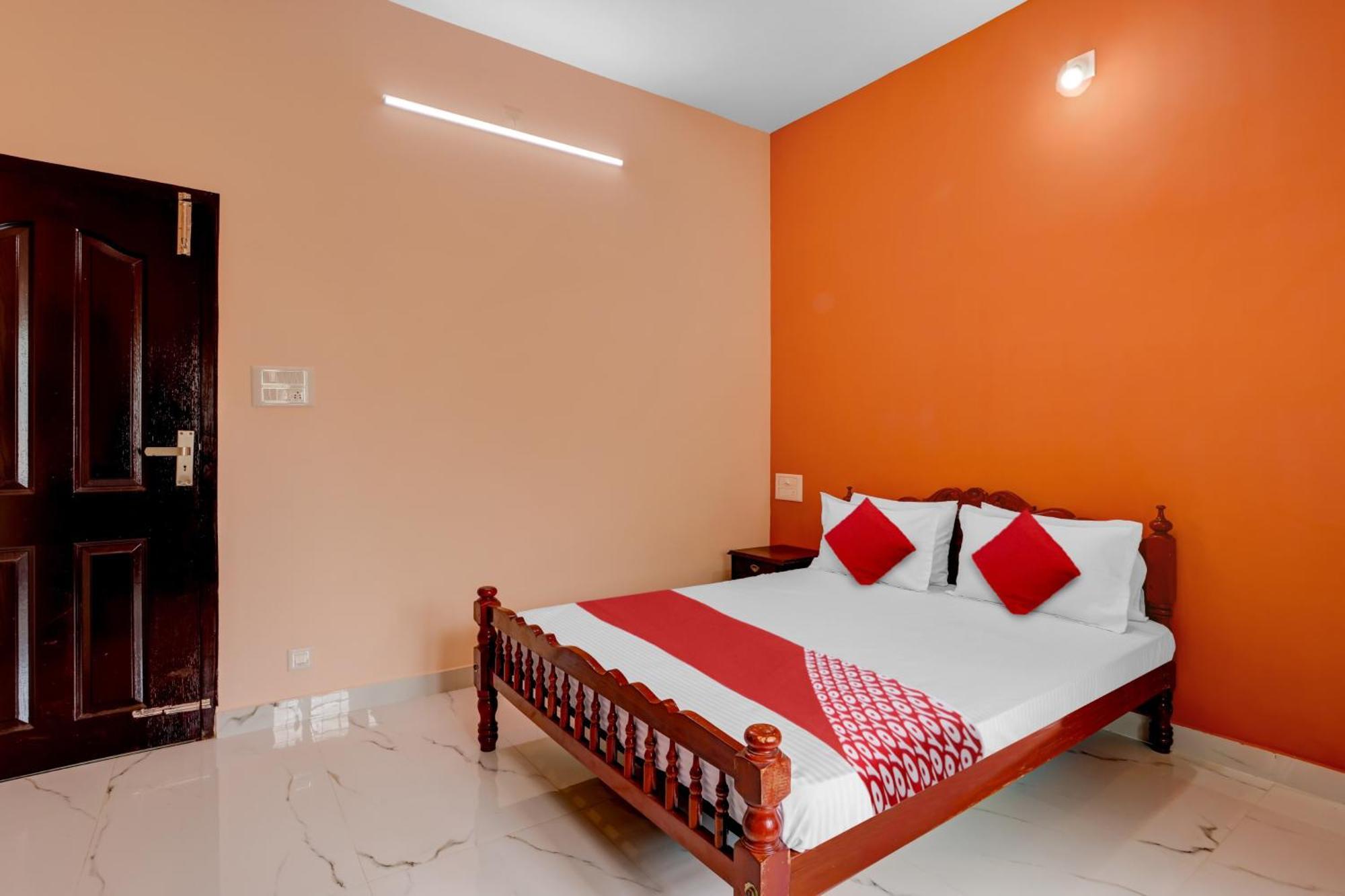 Hotel O Sivananda Homestay Varkala Buitenkant foto