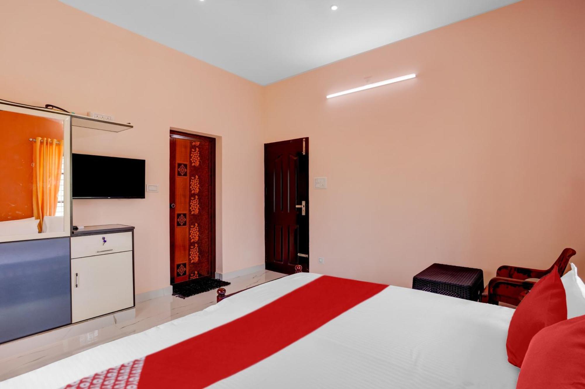 Hotel O Sivananda Homestay Varkala Buitenkant foto